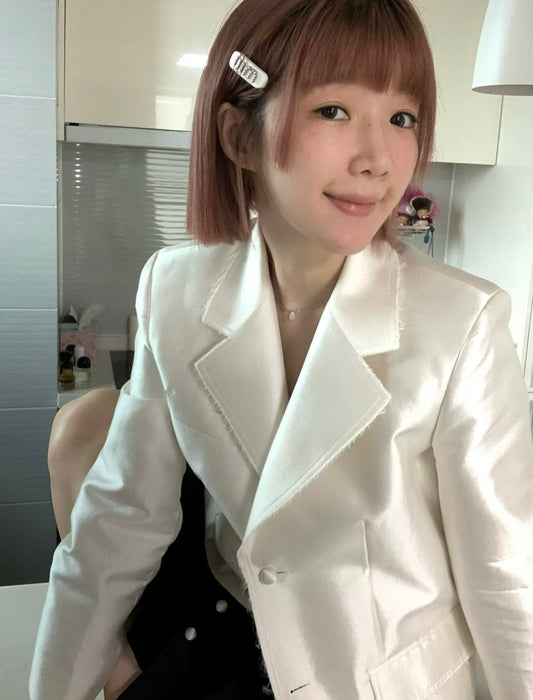 Kaiy Xiao Suit Grey Black White Pink 21