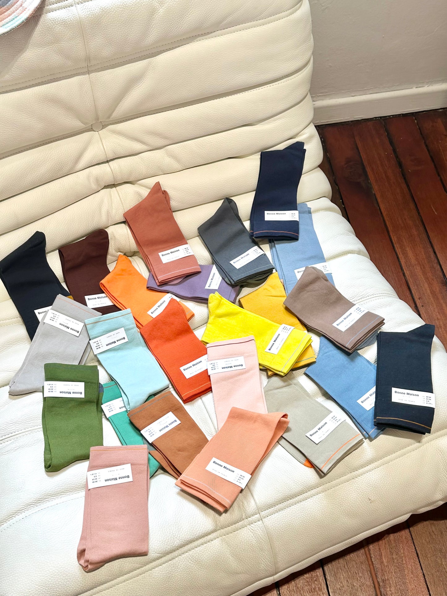 Bonne Maison Socks Single Color 03