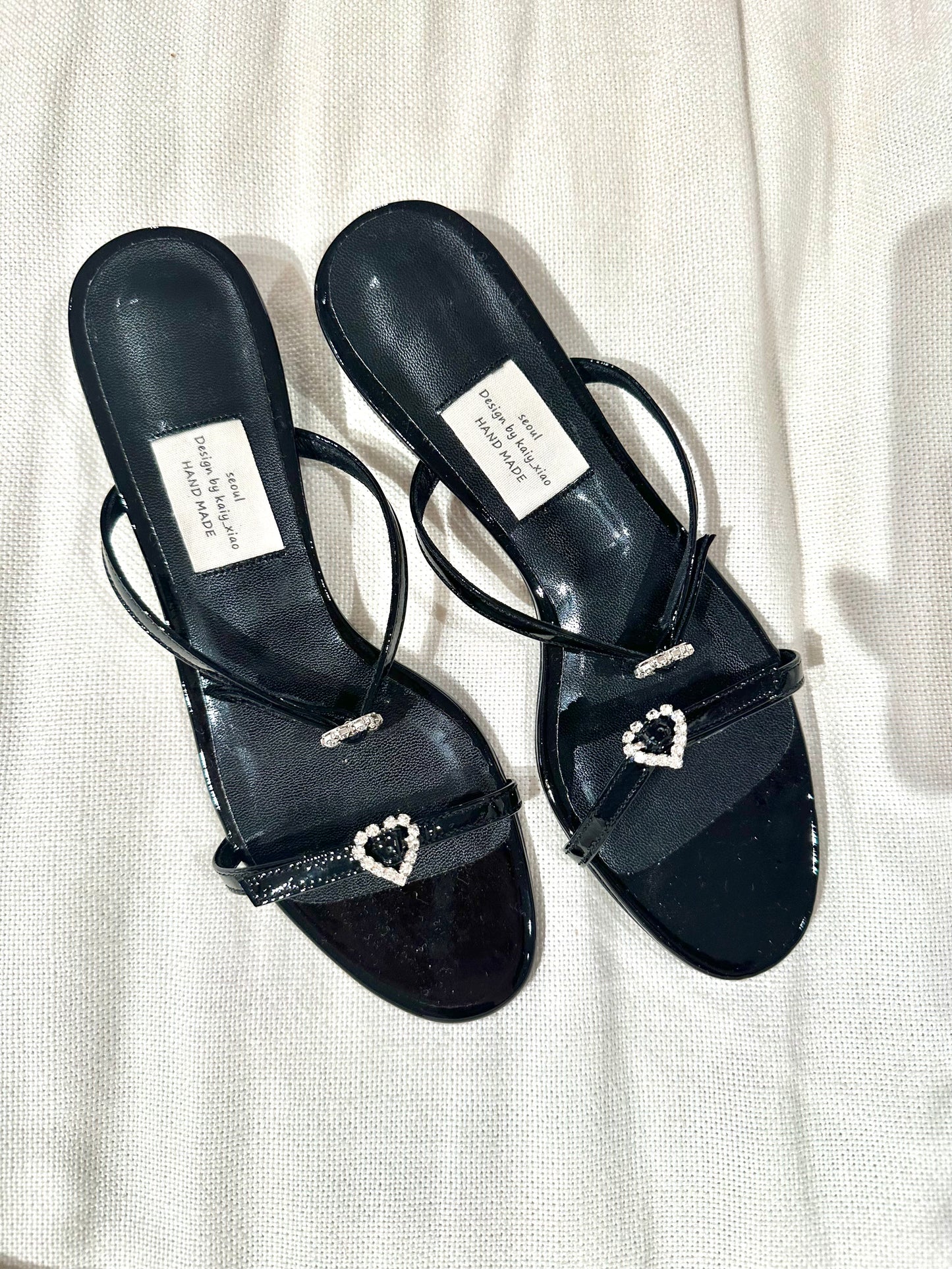 Kaiy Xiao Heart Sandals Black 26